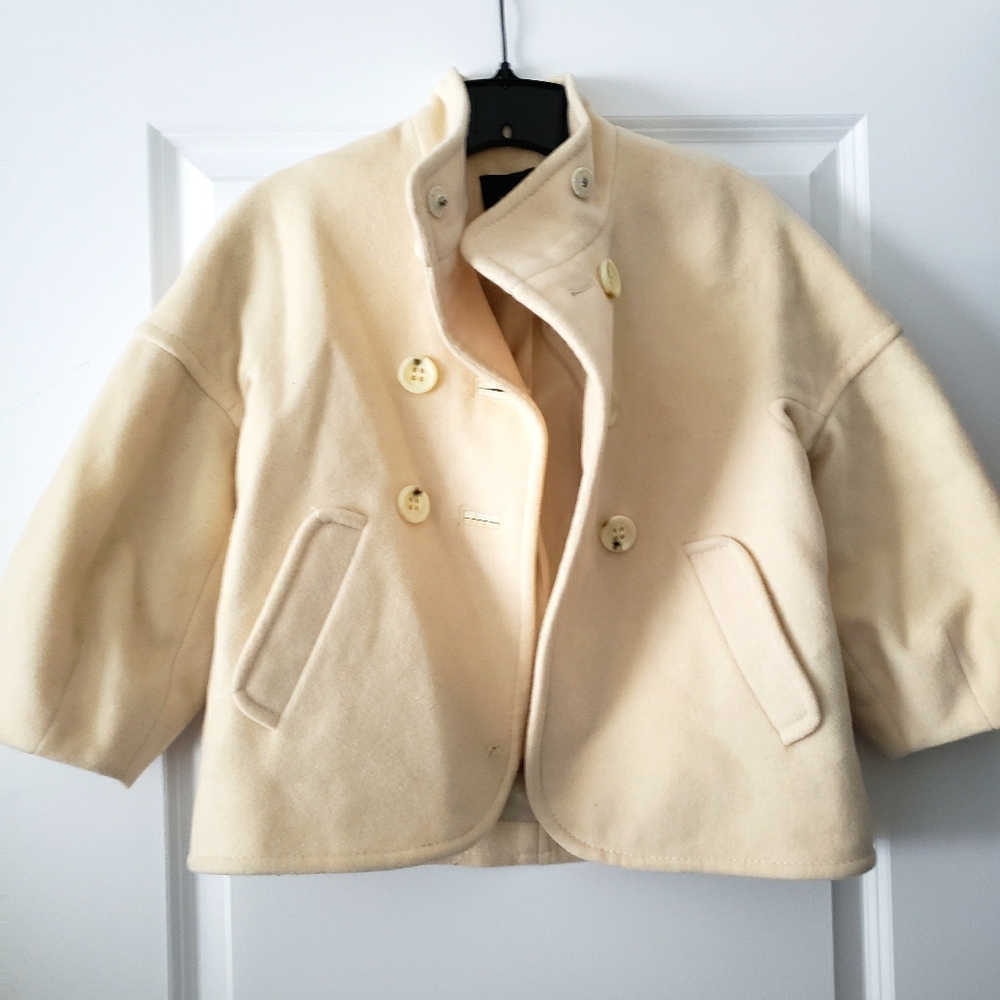BCBG trendy coat